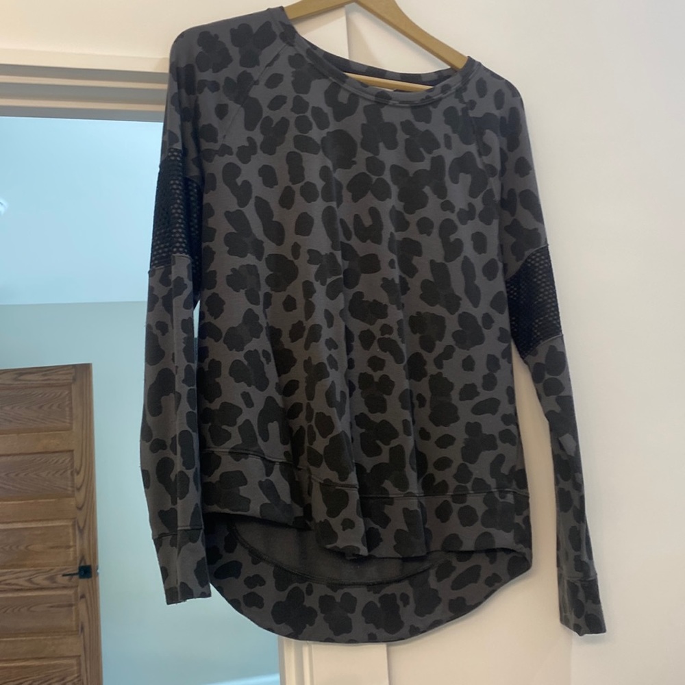 Long sleeve Dicks Sporting Goods top